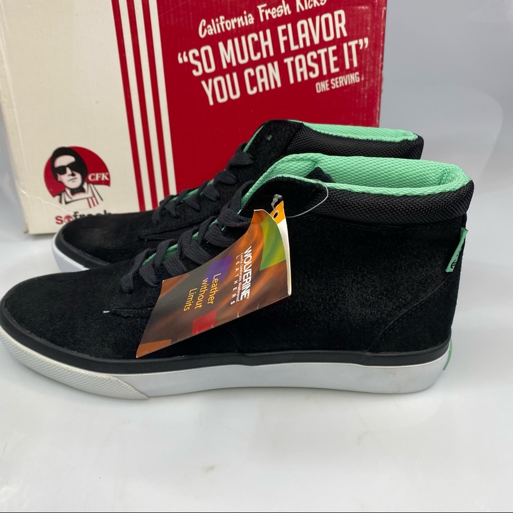 RADII BASIC BLACK WAXED PEBBLE TIFFANY